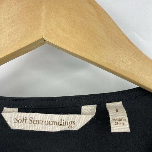 Soft Surroundings Top Lola Gold Buttons - Picture 3 of 5